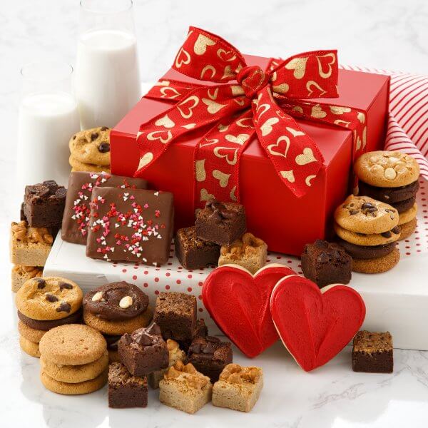 Love Is Everywhere Box love is everywhere box valentines day valentines day valentines valentines valentine